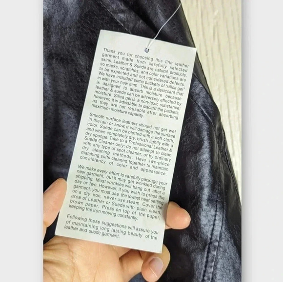 NWT CHADWICKS Women's Genuine Leather Black Pencil Skirt Size 4P - Picture 4 of 8